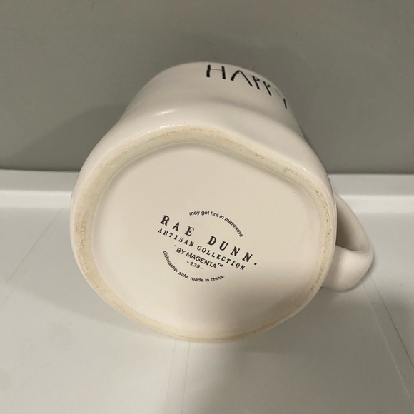 RAE DUNN “ HAPPY HALLOWEEN “ Mug 16oz - Picture 3 of 4